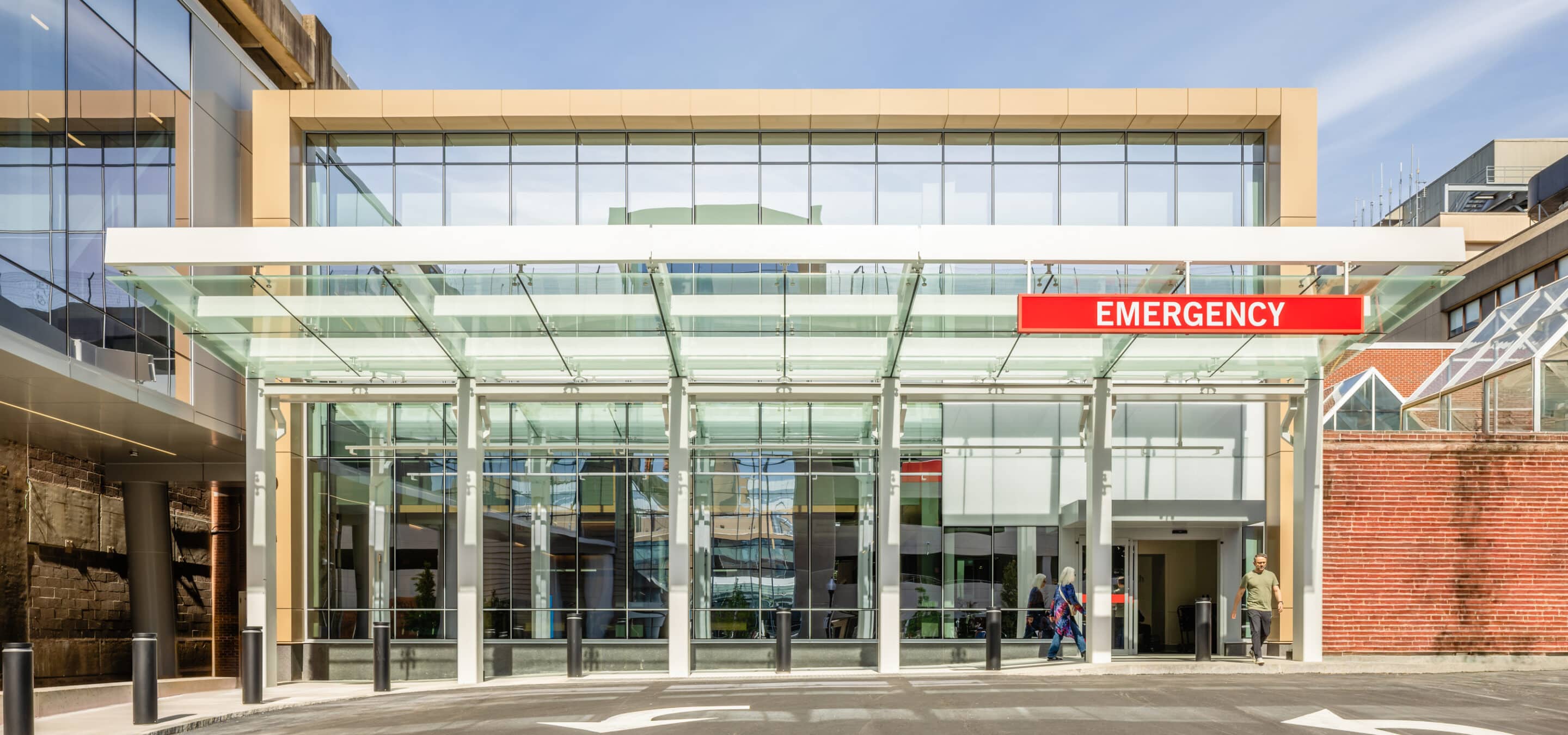 YNHH Yale New Haven Health St. Raphael Campus Emergency Department and Heart and Vascular Center University of North Carolina Wilmington Library interior with flexible comfortable seating and natural light from floor to ceiling windows